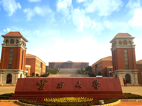 1、云南大學呈貢校區(qū)一期智能化建設工程.jpg
